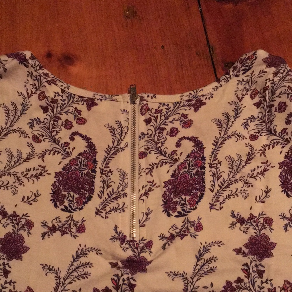 Patterned top - Picture 4 of 4